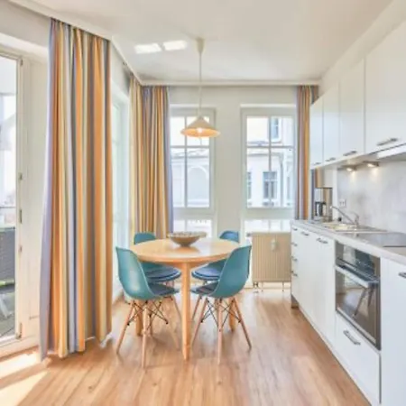Komfortable Fuer Bis Zu 4 Personen Apartment Sellin (Rugen)